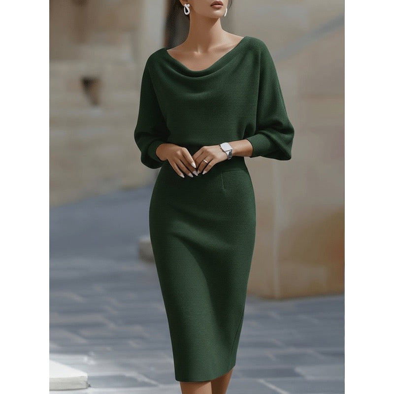 Abito midi donna verde con collo drappeggiato – vista frontale