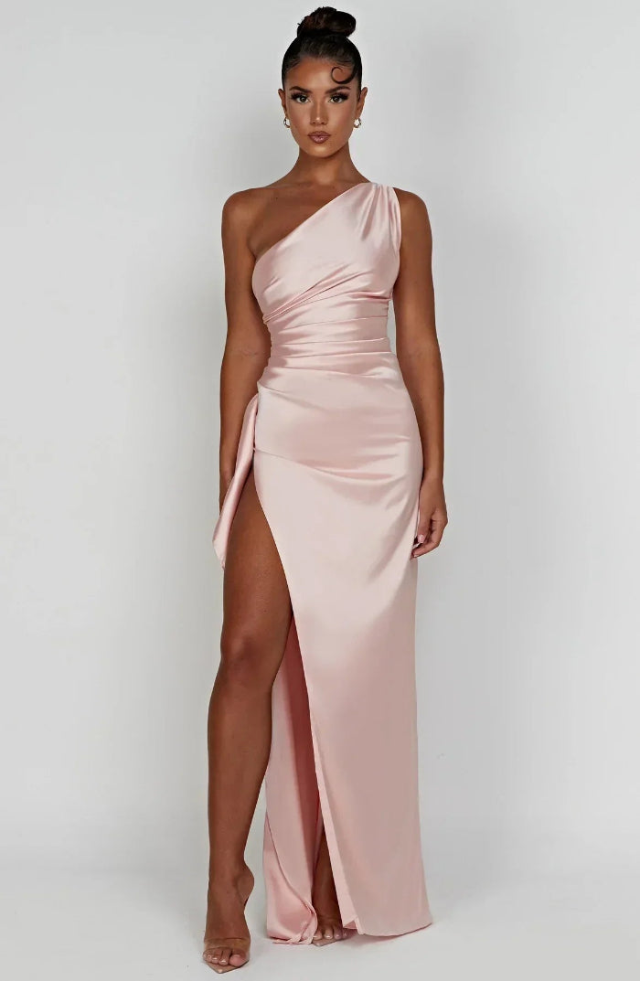 Abito lungo monospalla da donna con spacco elegante