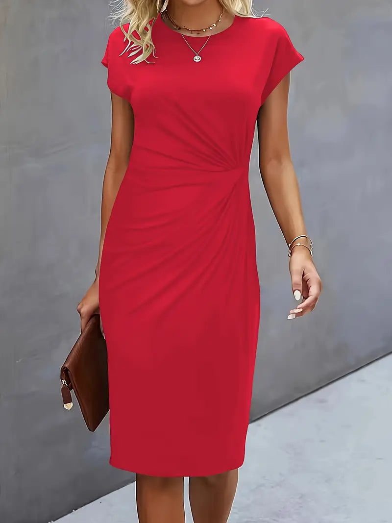 Abito midi da donna con drappeggio laterale