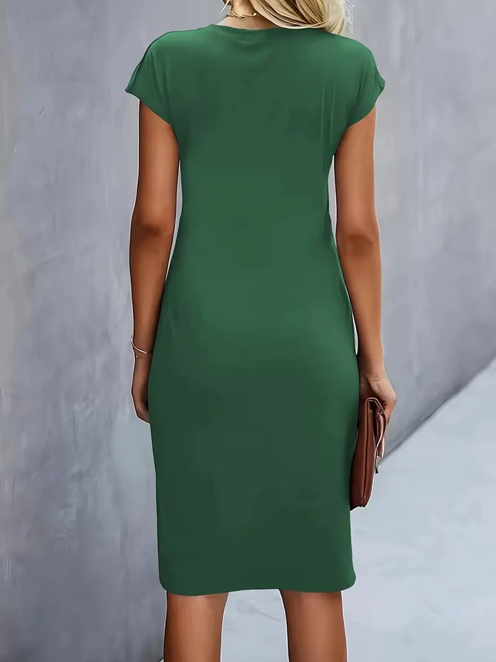 Abito midi da donna con drappeggio laterale