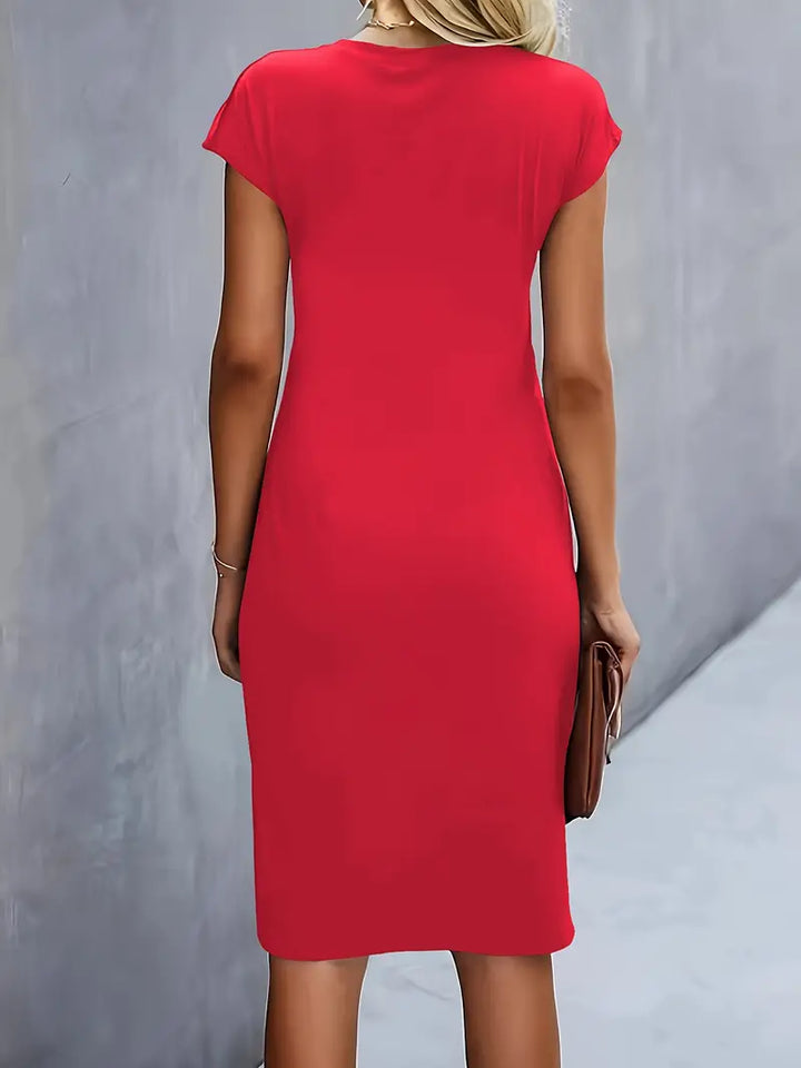 Abito midi da donna con drappeggio laterale