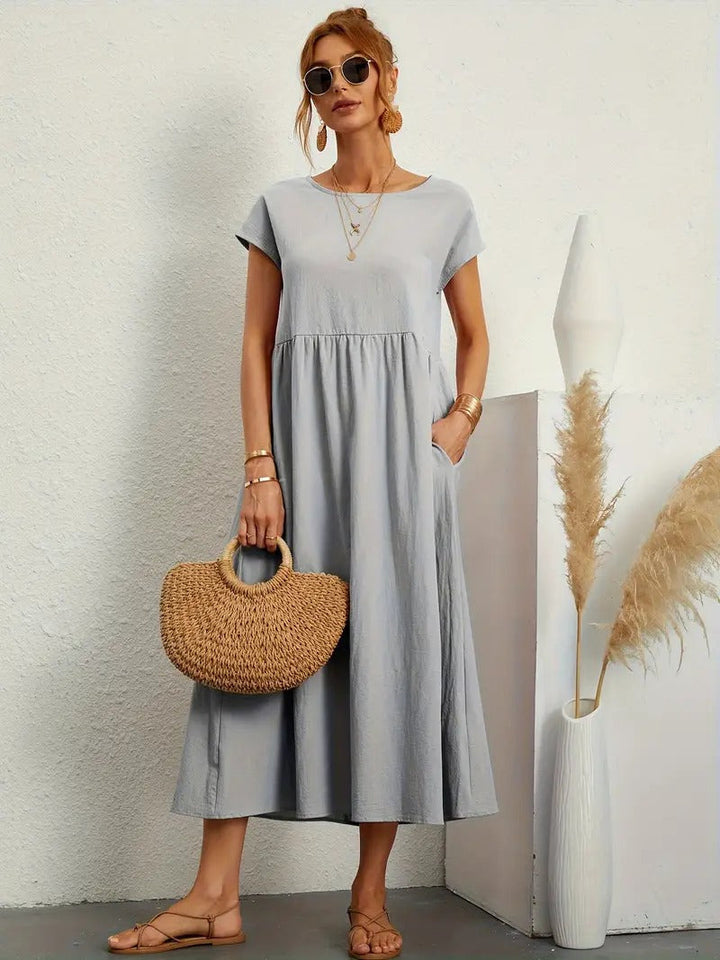 Abito midi da donna per giornate estive