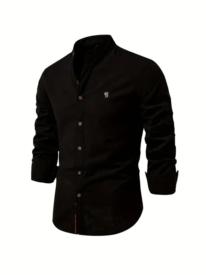 Camicia da uomo per l'uso quotidiano e le occasioni eleganti