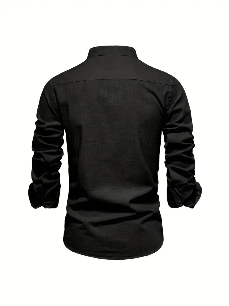 Camicia da uomo per l'uso quotidiano e le occasioni eleganti