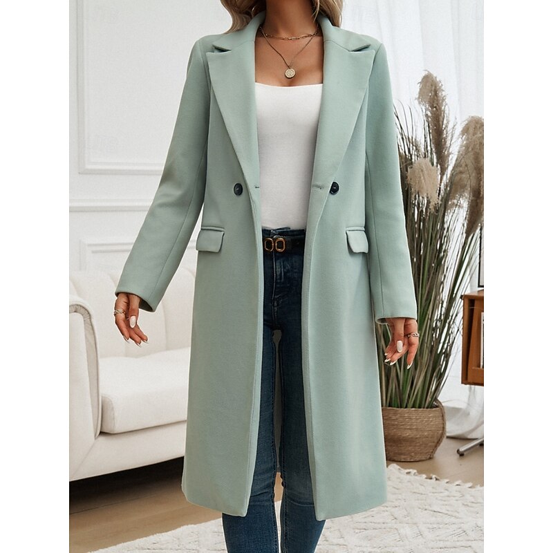 Cappotto lungo sartoriale da donna con revers verde – vista frontale