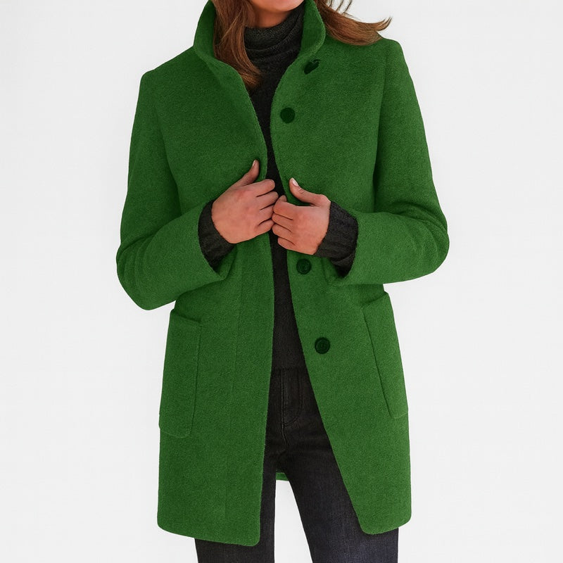 Cappotto da donna con collo alto verde
