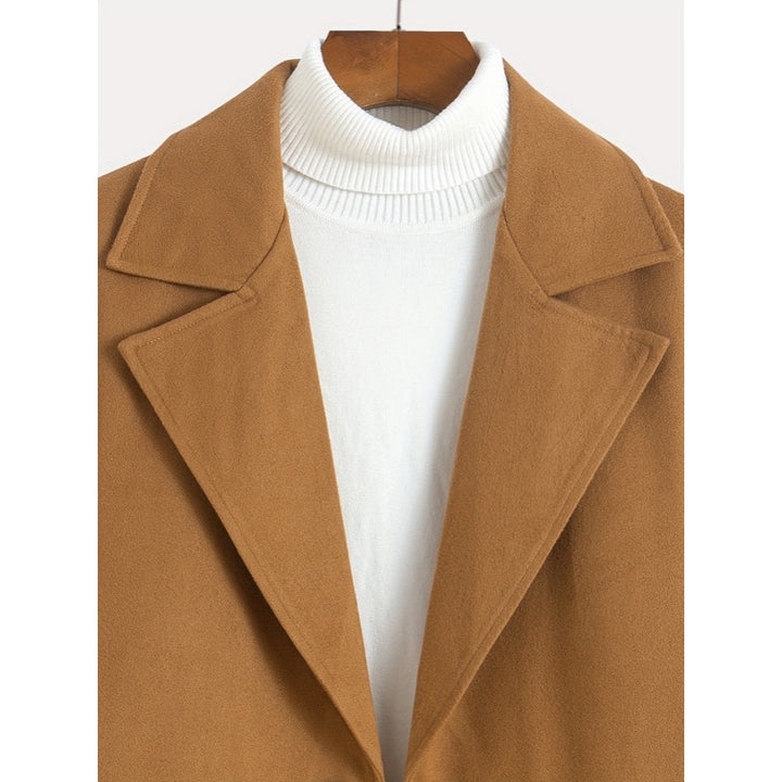 Cappotto lungo da uomo sartoriale con revers – dettaglio 3