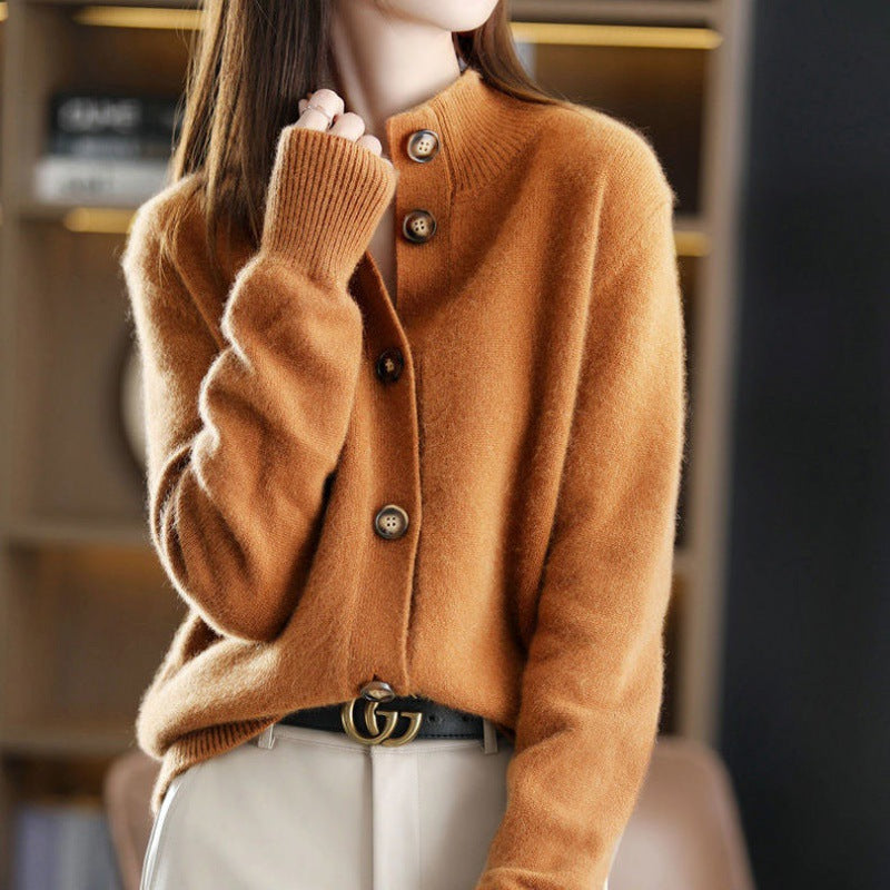 Cardigan corto da donna con colletto e bottoni cammello