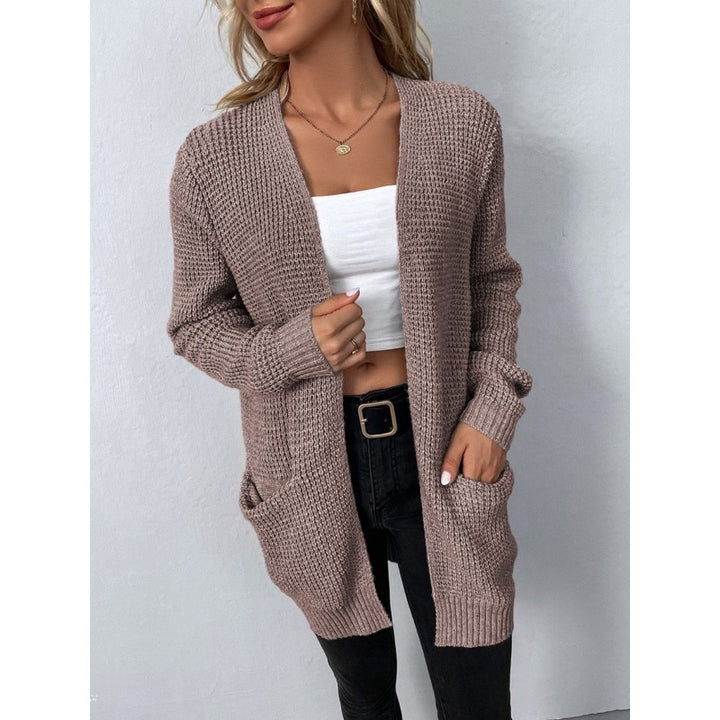Cardigan lungo donna rosa antico aperto indossato