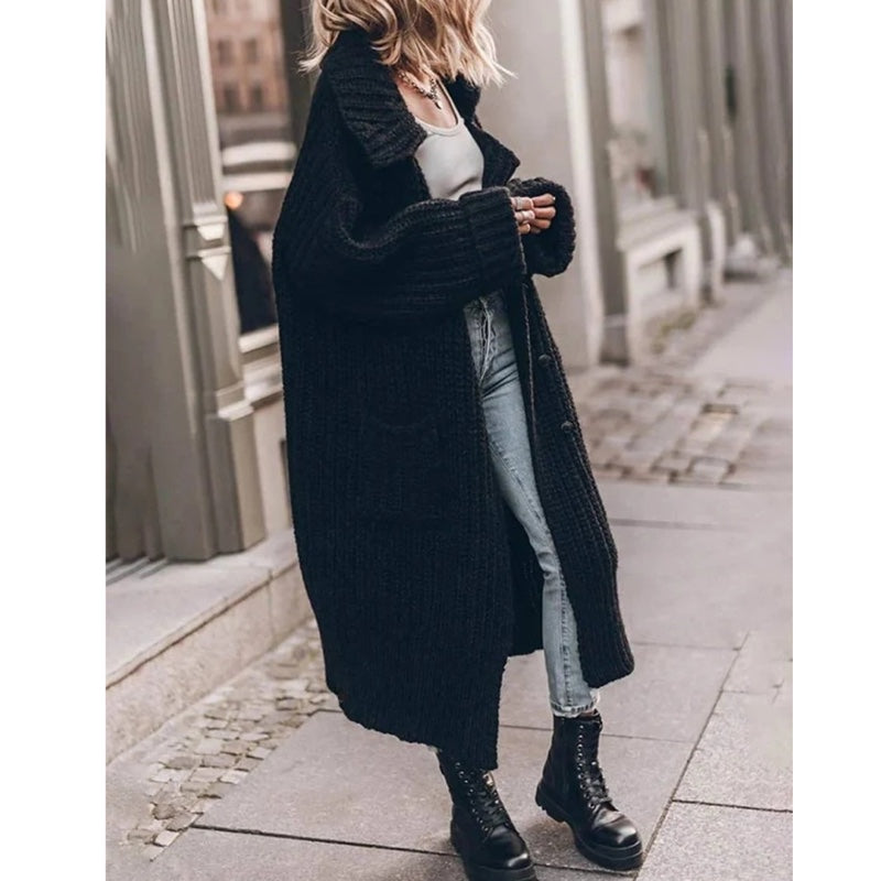 Cardigan lungo donna nero oversize con collo a scialle