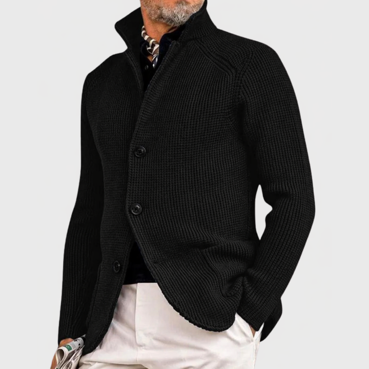 Nero cardigan uomo con colletto alto e bottoni