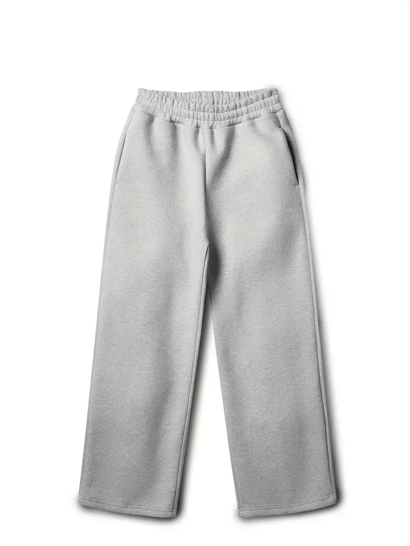 Completo sportivo da uomo con cappuccio