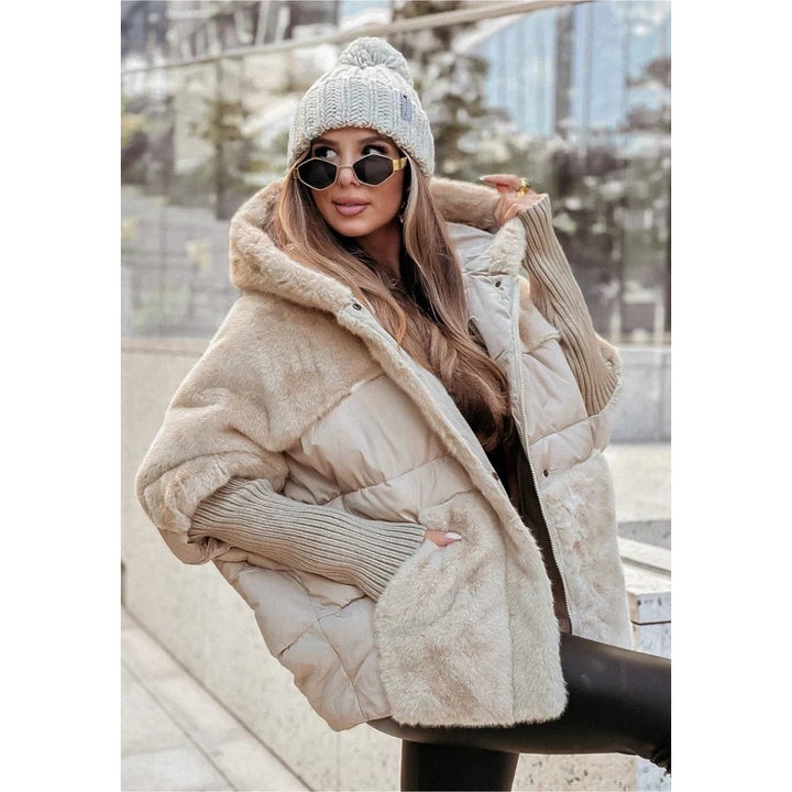 Giacca oversize da donna effetto pelliccia con cappuccio beige