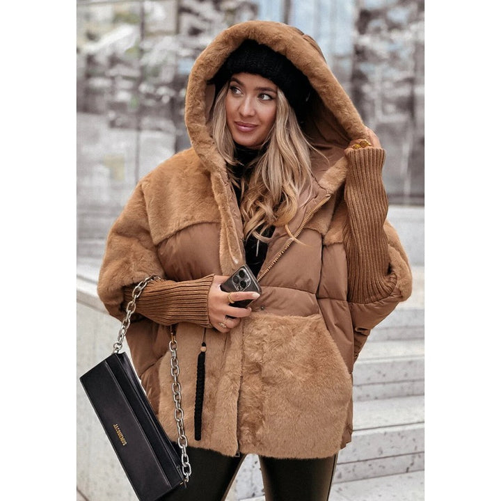 Giacca oversize da donna effetto pelliccia con cappuccio – dettaglio 1