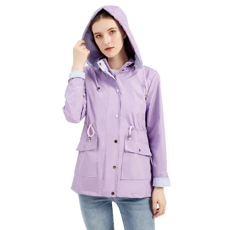 Damenjacke mit Kapuze und Kordelzug in der Taille für die Übergangszeit