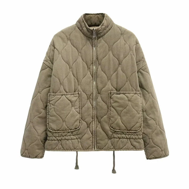 Giacca Donna con Colletto Alto e Tasche Ampie