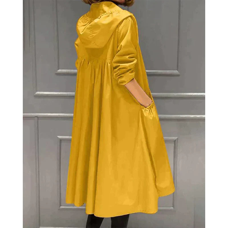Impermeabile lungo da donna con cappuccio giallo – vista posteriore