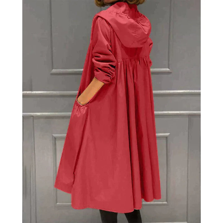 Impermeabile lungo da donna con cappuccio rosso – vista posteriore