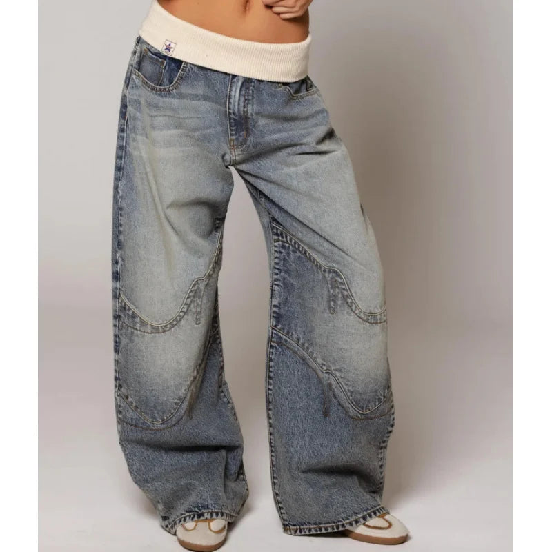 Jeans Donna a Gamba Ampia con Design Moderno