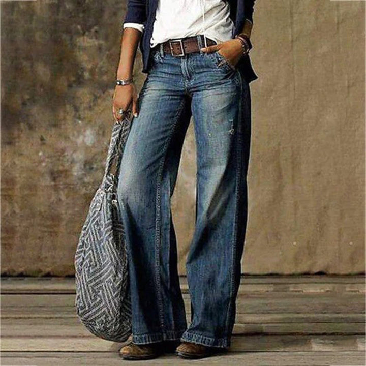 Jeans da donna a gamba ampia per l'uso quotidiano