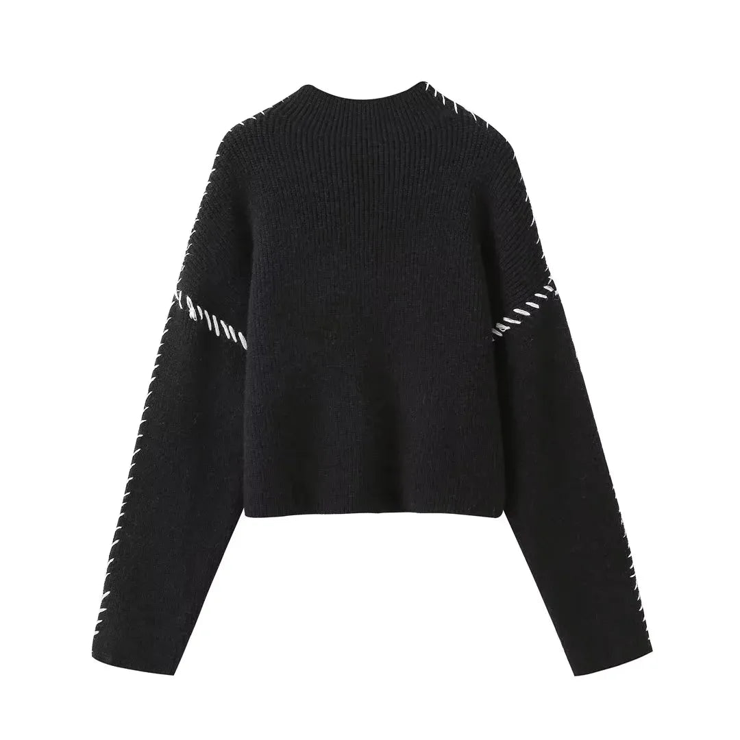 Maglione donna nero con collo alto – vista frontale