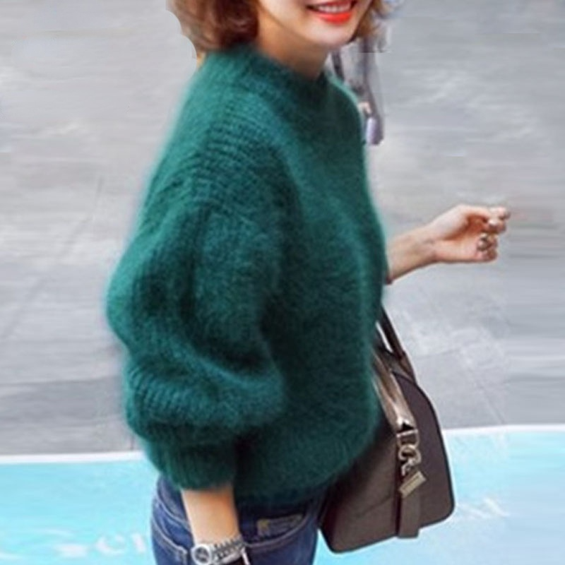 Maglione donna a collo alto con maniche a pipistrello verde