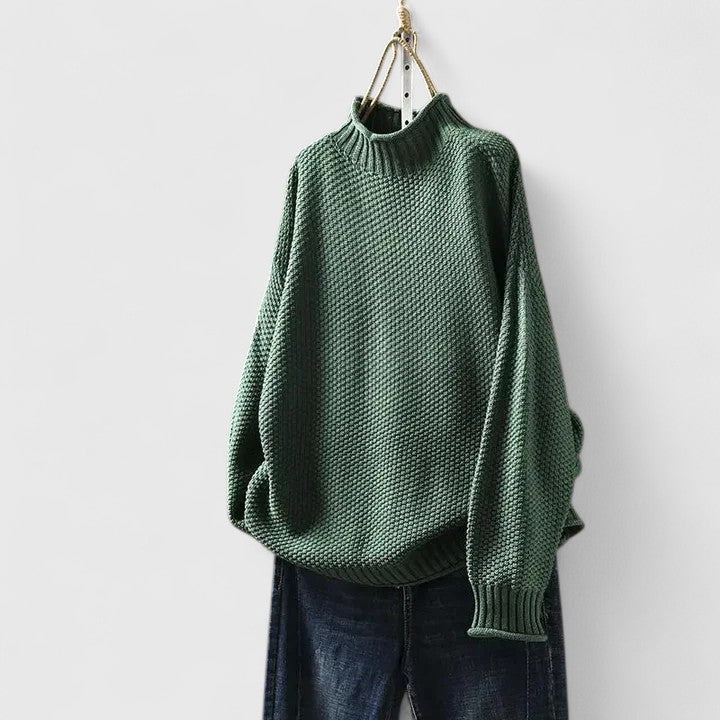 Maglione donna a collo alto dalla linea ampia verde
