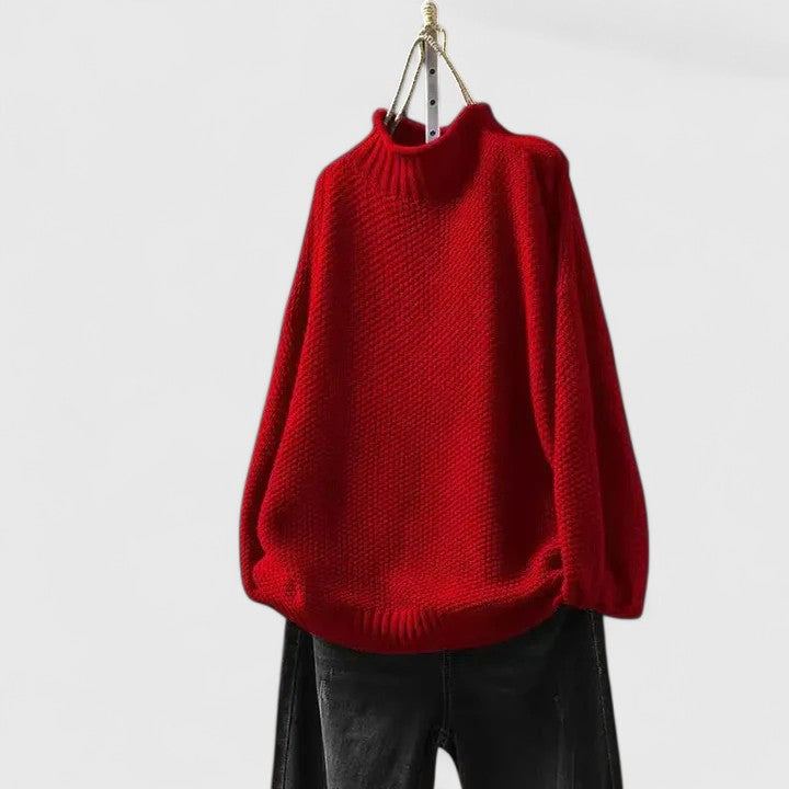 Maglione donna a collo alto dalla linea ampia rosso acceso
