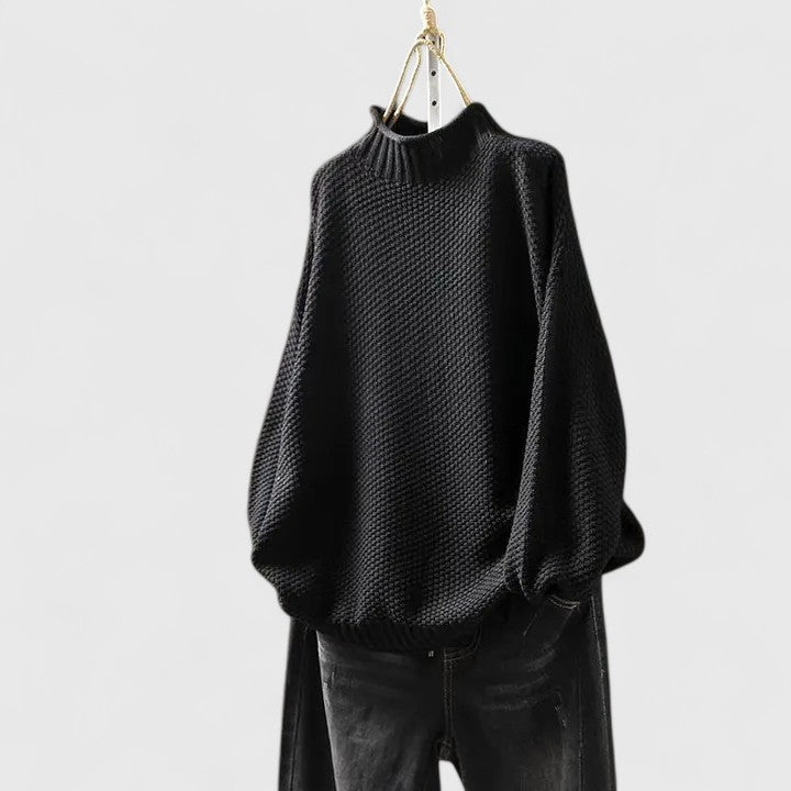 Maglione donna a collo alto dalla linea ampia nero