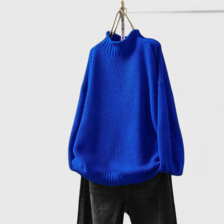 Maglione donna a collo alto dalla linea ampia blu