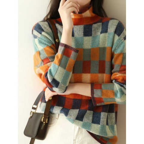 Maglione Donna a Quadri Colorati in multicolore, indossato con borsa