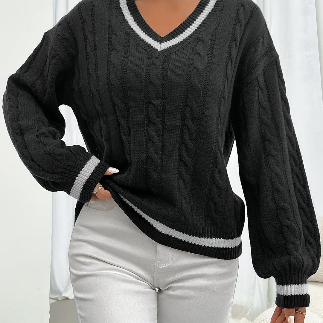 Maglione Donna con Scollo a V, Trecce e Bordi a Contrasto in nero