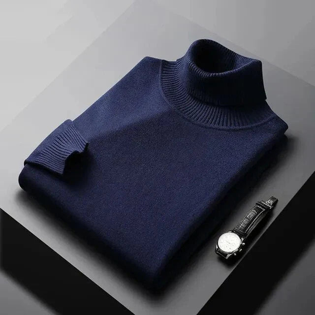 Maglione uomo a collo alto in maglia fine blu navy