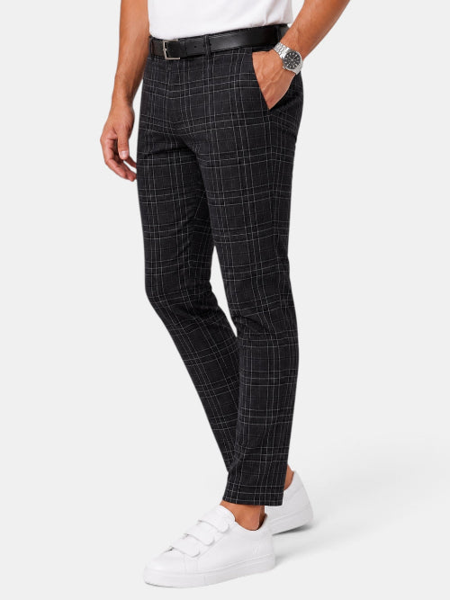 Pantaloni Uomo dalla Linea Classica