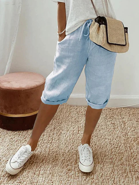 Pantaloni capri da donna per uso quotidiano
