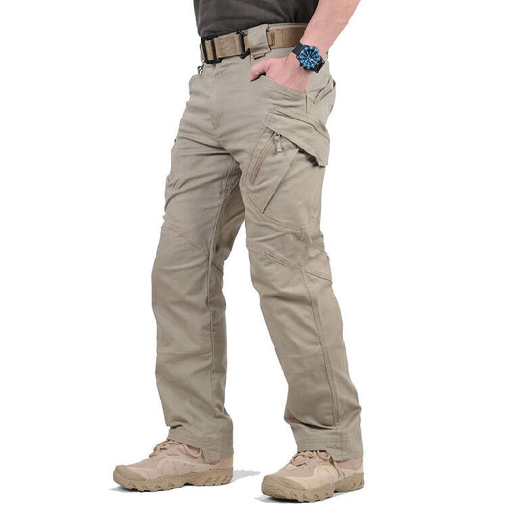 Pantaloni cargo da uomo per le attività all'aperto