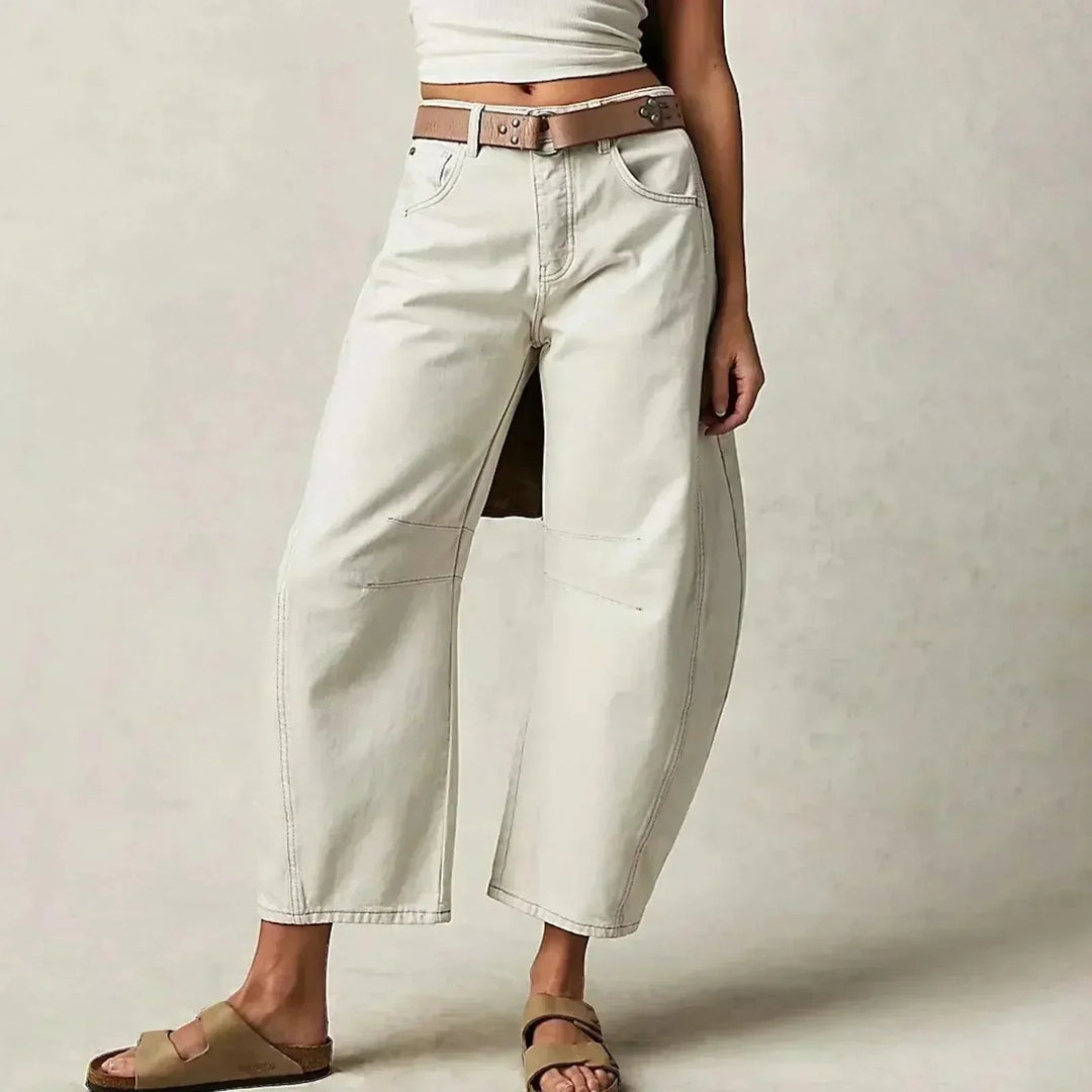 Pantaloni da donna per l'uso quotidiano e il tempo libero