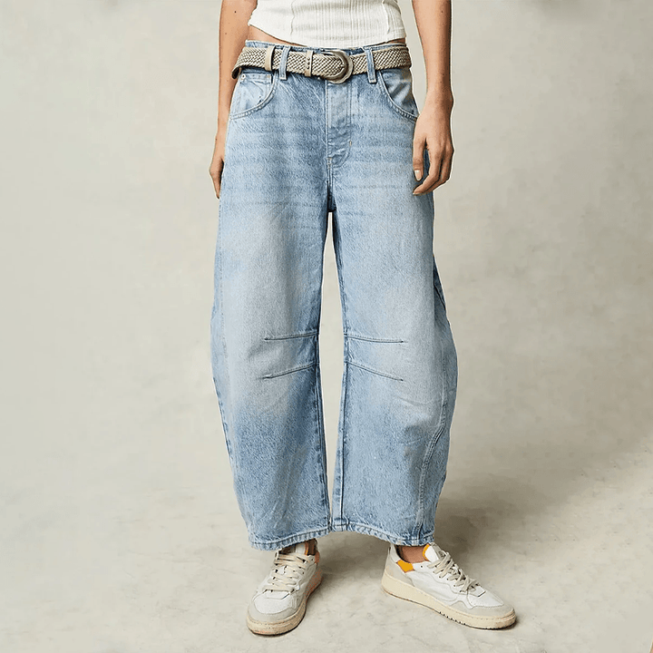 Pantaloni da donna per l'uso quotidiano e il tempo libero