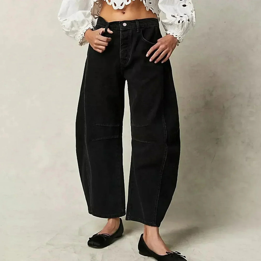 Pantaloni da donna per l'uso quotidiano e il tempo libero