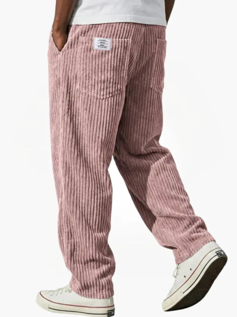 Pantaloni da uomo per momenti di svago e passeggiate quotidiane