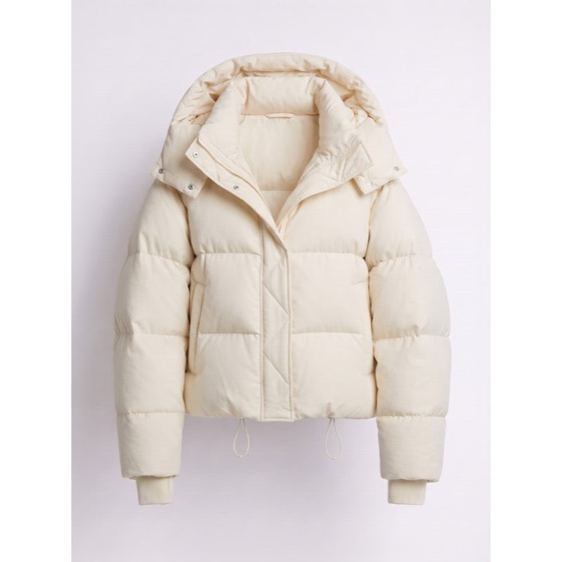 Piumino corto oversize da donna con collo alto – dettaglio 4