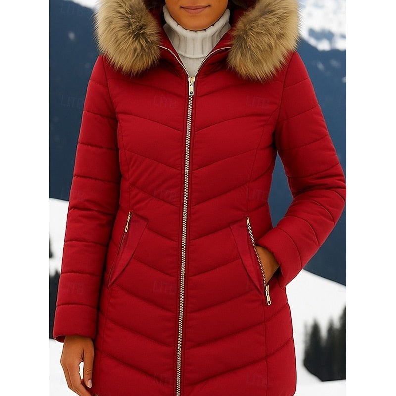 Lange taillierte Damen-Steppjacke mit Kapuze in Pelzoptik für den Winter