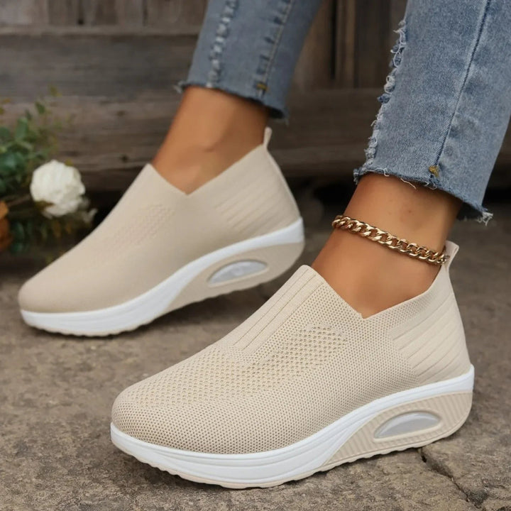 Scarpe da donna per uso quotidiano