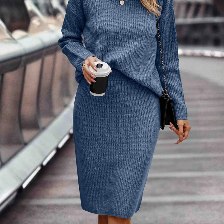 Set Donna in Maglia con Maglione a Collo Alto e Gonna Midi in blu
