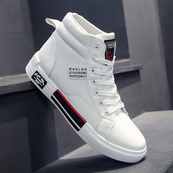 Sneakers alte da uomo con lacci per uso quotidiano