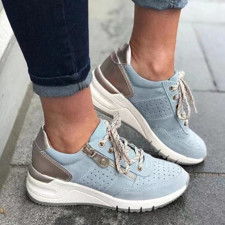 Sneakers da donna con lacci per uso quotidiano