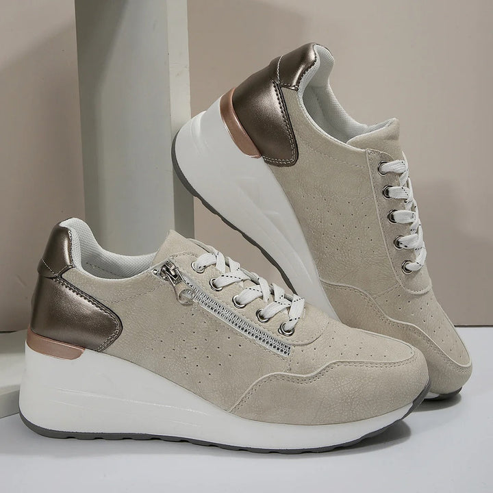 Sneakers da donna con lacci per uso quotidiano