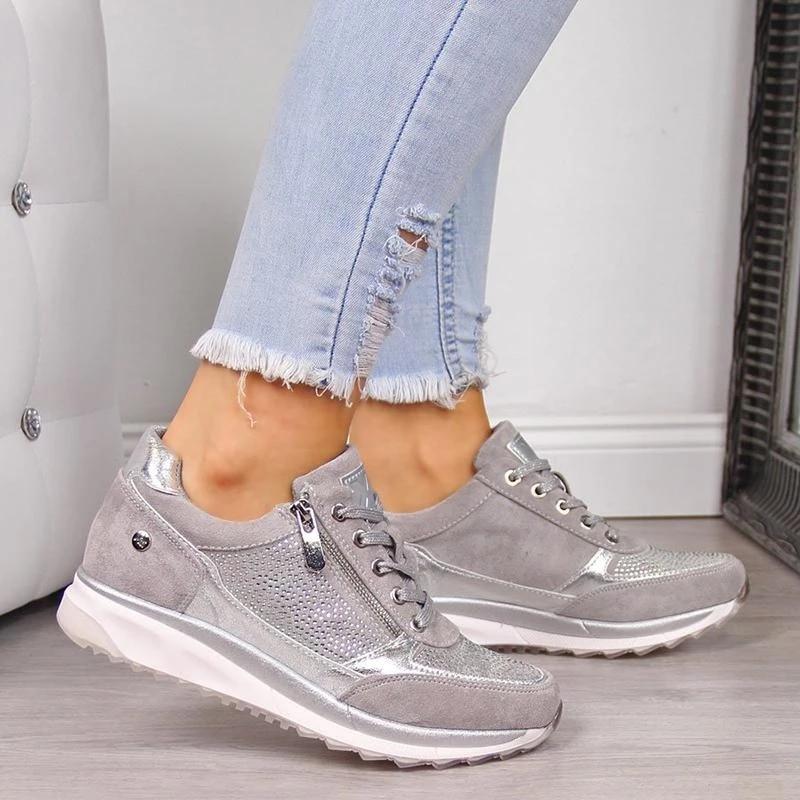 Sneakers da donna per le attività quotidiane 