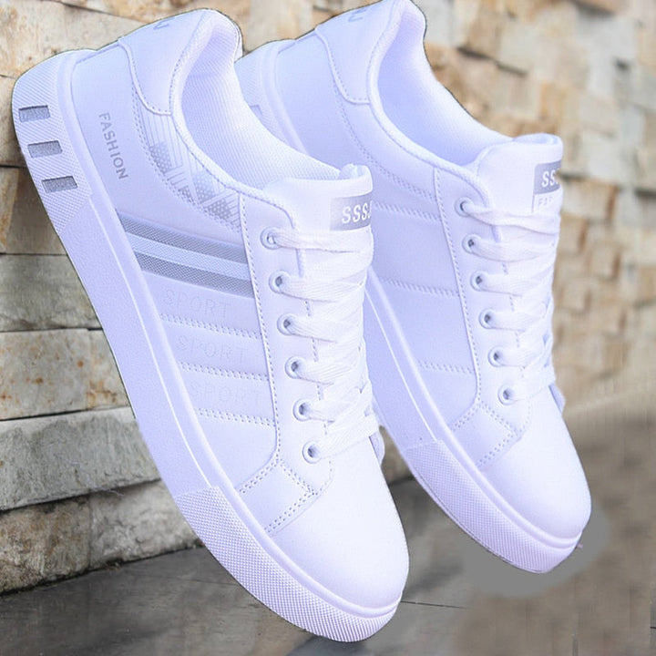 Sneakers da uomo con lacci per uso quotidiano