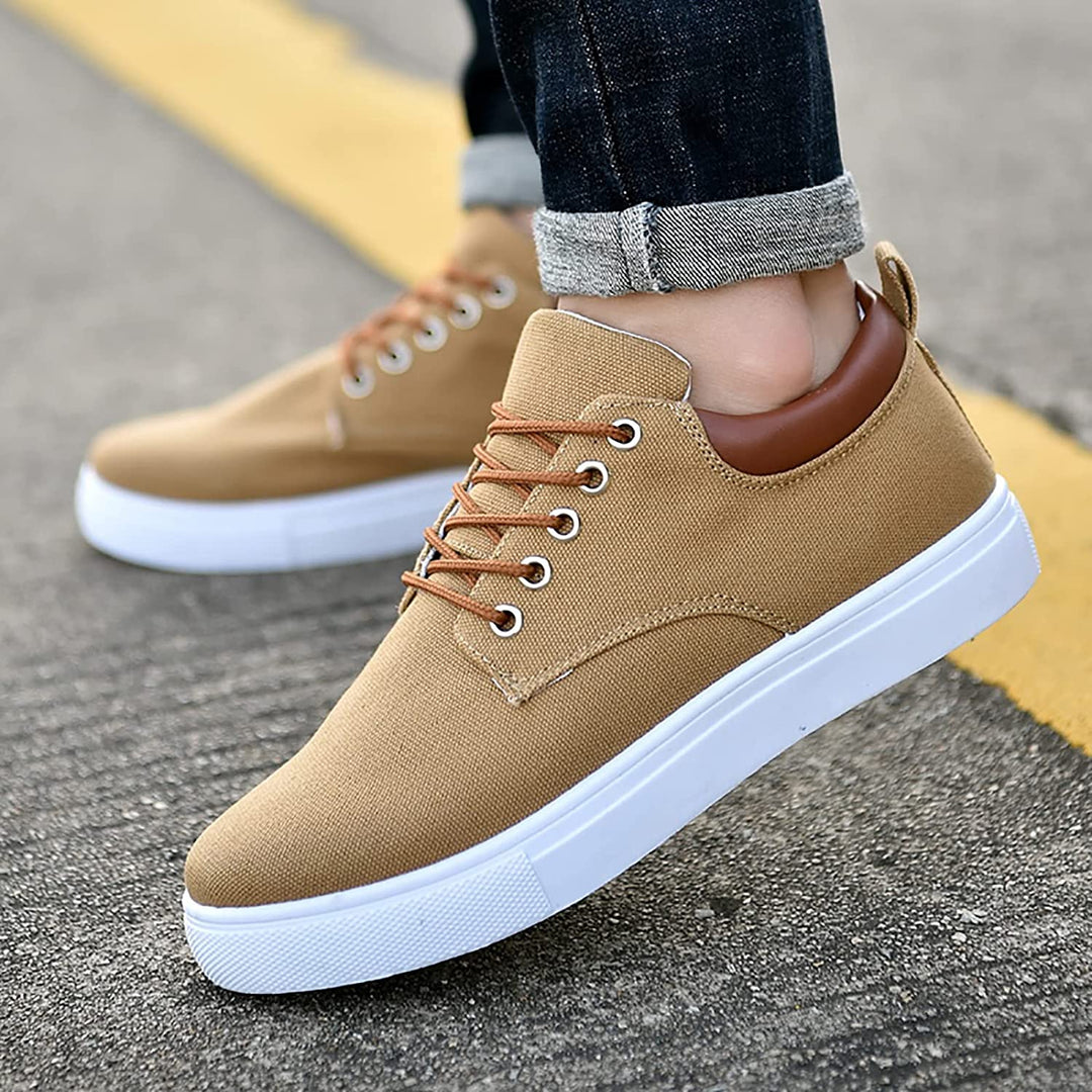 Sneakers da uomo con lacci per uso quotidiano